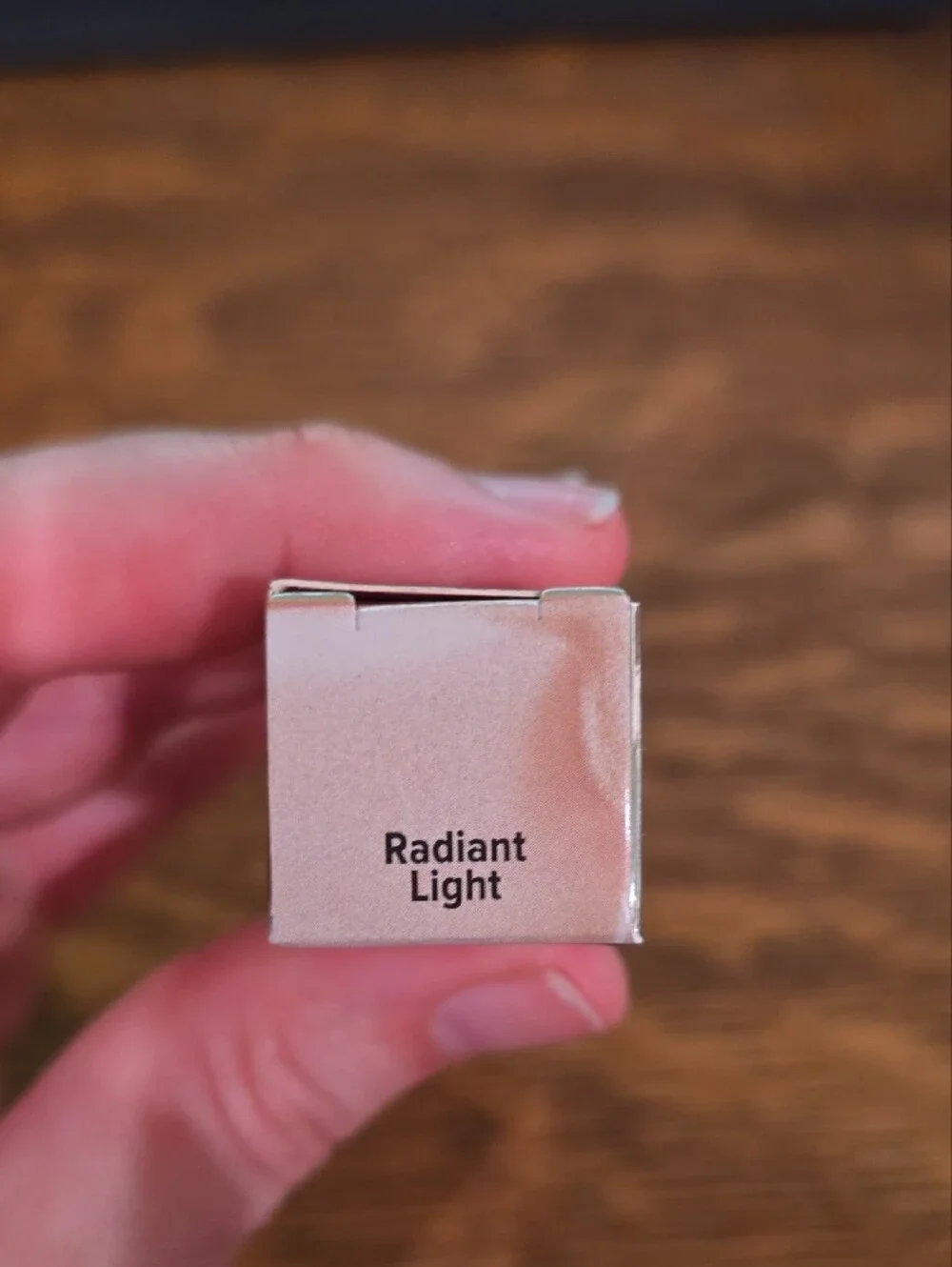 IT Cosmetics Perfect Lighting Radiant Touch Magic Wand - Radiant Light